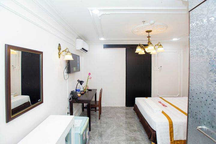 Room 32 of 307