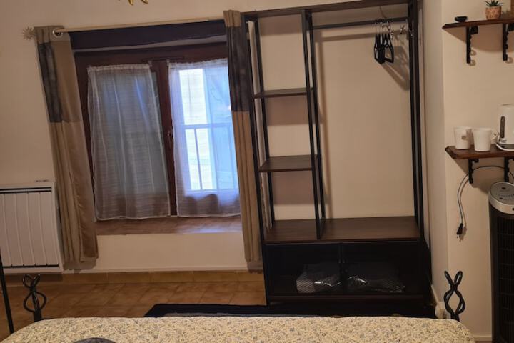 Room 9 of 111
