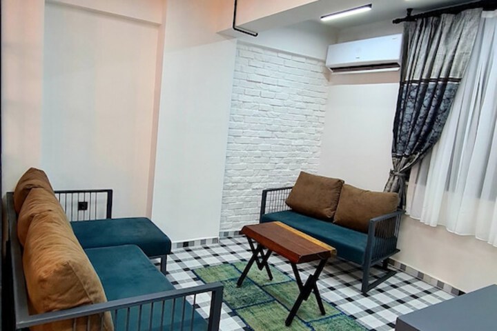 Room 48 of 186