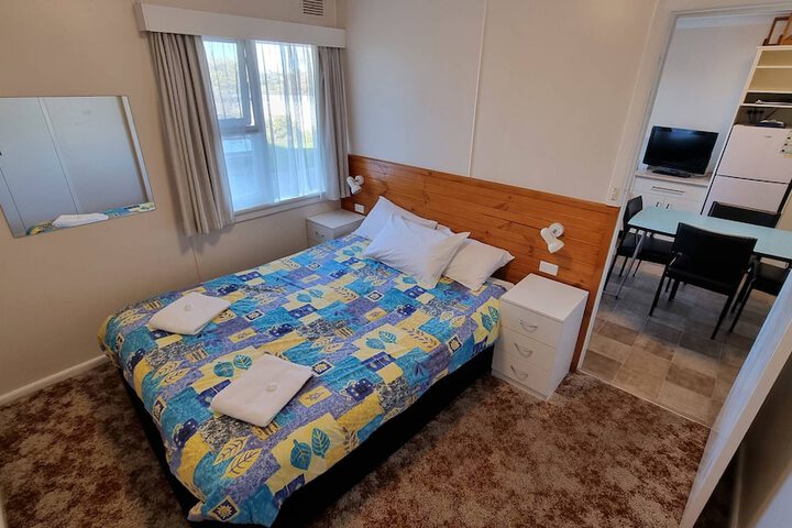 Room 16 of 69