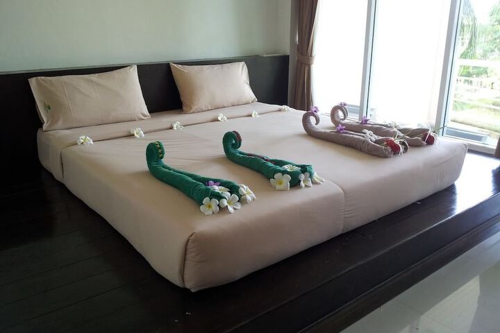 Room 9 of 61
