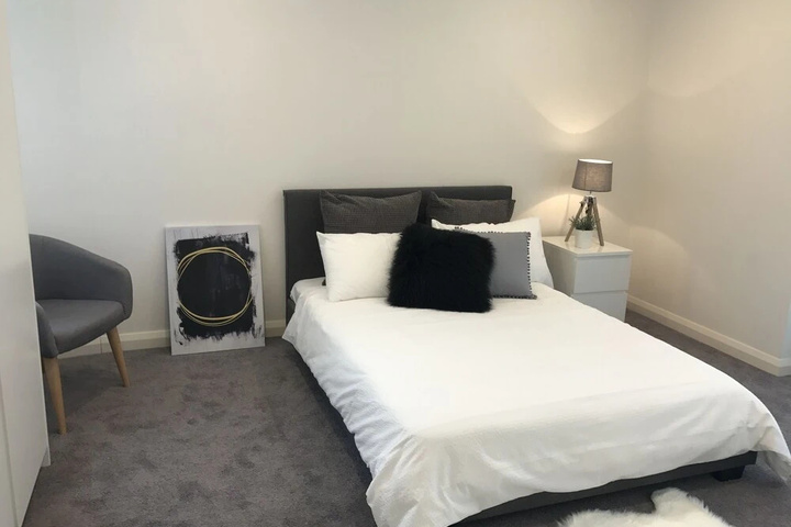 Room 3 of 14