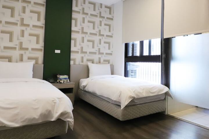 Room 54 of 117