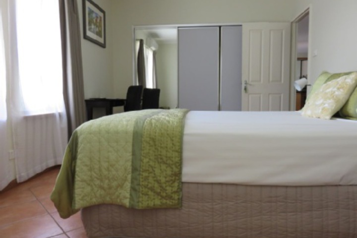 Room 95 of 144