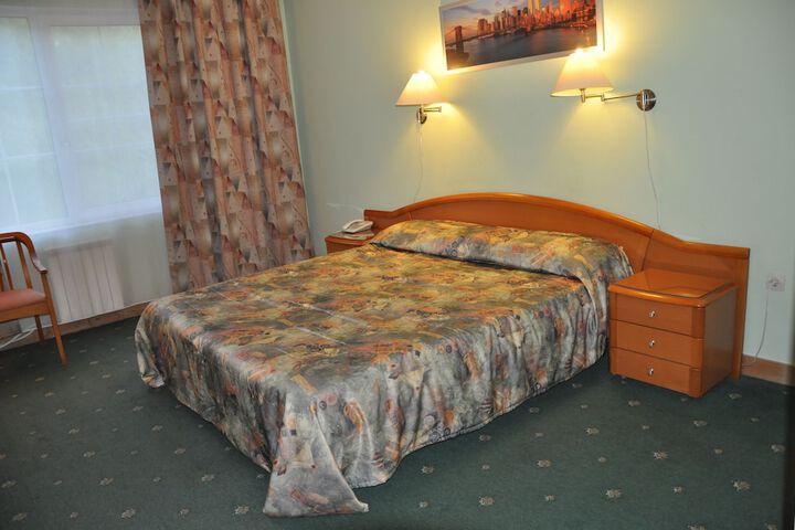 Room 4 of 47