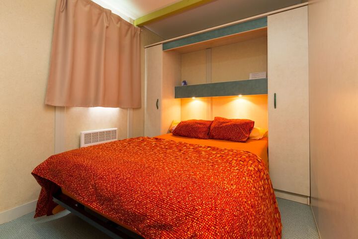 Room 18 of 61