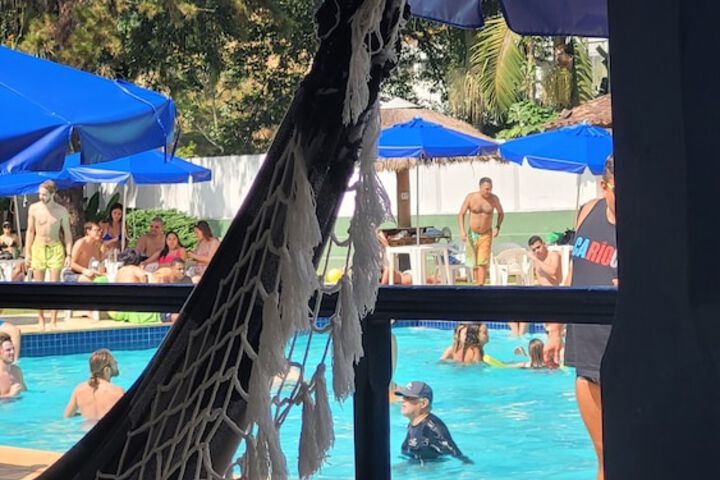 Pool 20 of 82