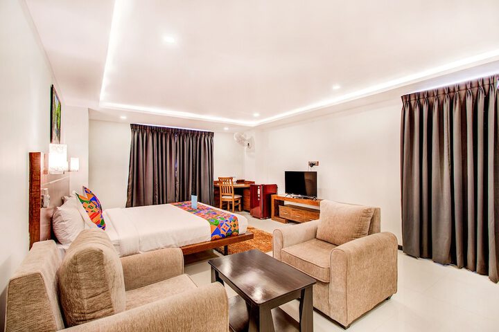 Room 8 of 38