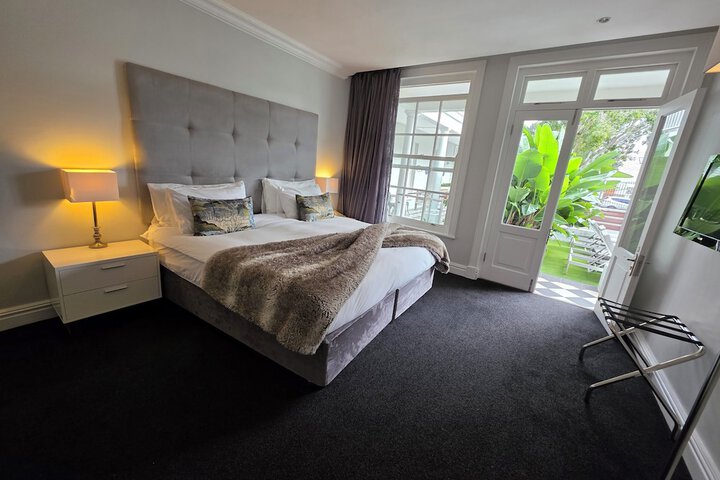 Room 20 of 77
