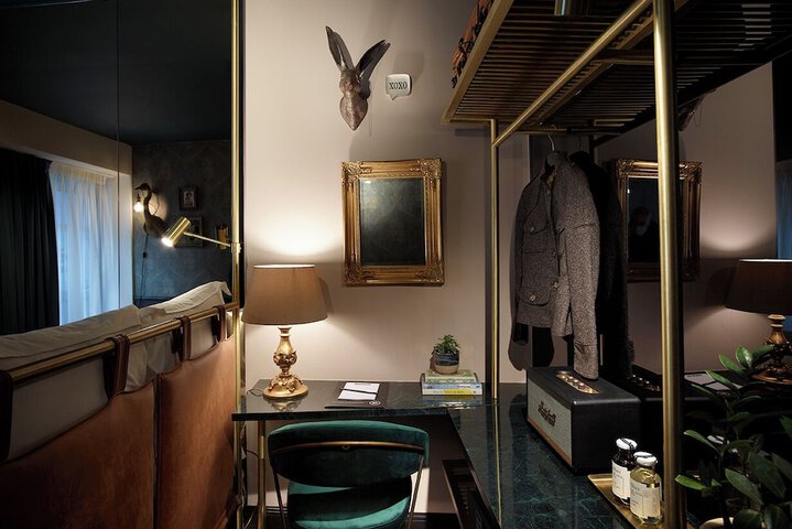 Room 20 of 46