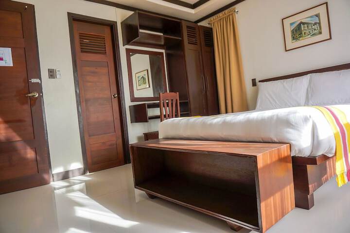 Room 30 of 55