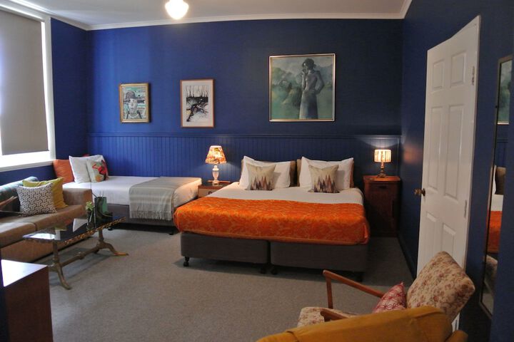 Room 10 of 69