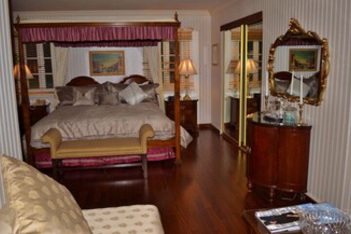 Room 14 of 46
