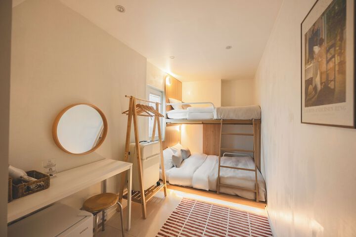 Room 35 of 117