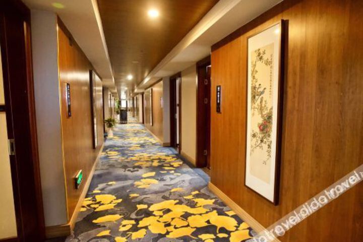 Hotel Interior 5 of 12