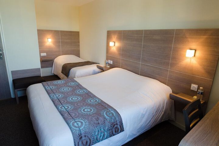 Room 6 of 36