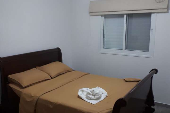 Room 15 of 37