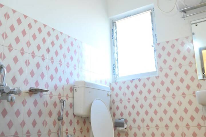 Room 82 of 94