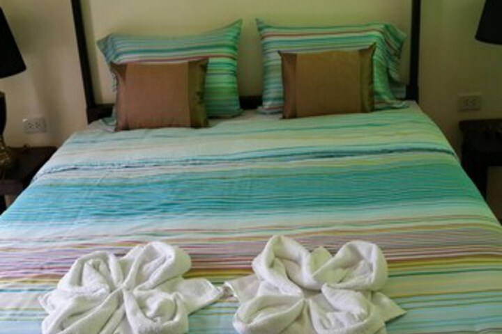 Room 10 of 21