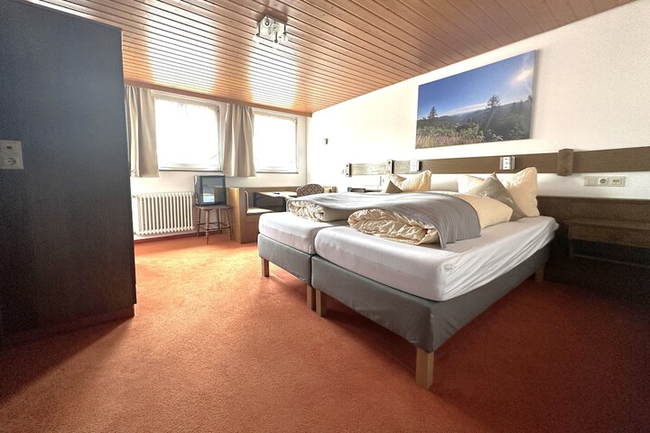 Room 29 of 69