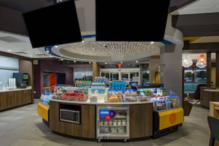 Snack bar