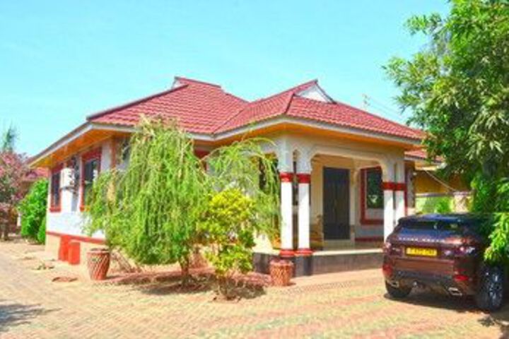 Kilimanjaro Base Hotel