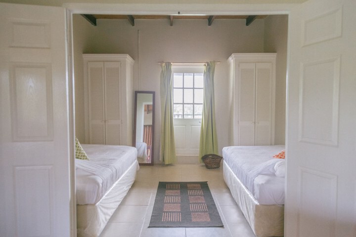 Room 14 of 63
