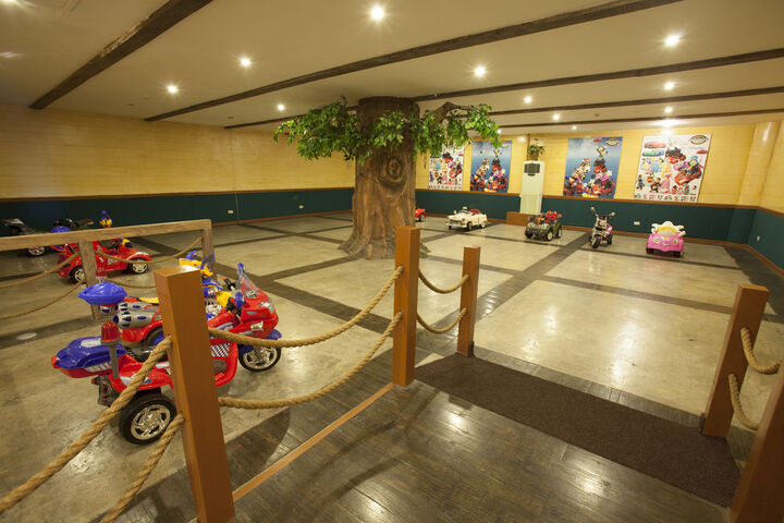 Childrens Activities 62 of 169