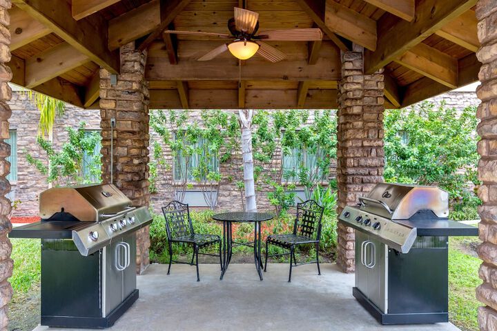 BBQ/picnic area