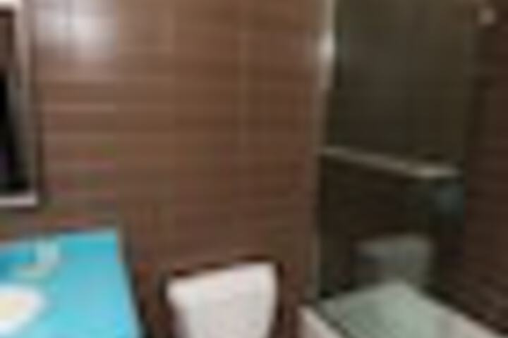 Room 119 of 159