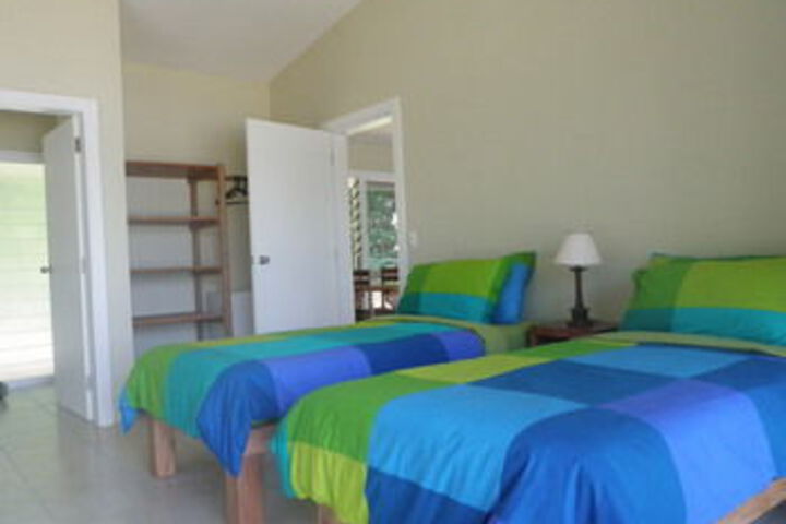 Room 10 of 20