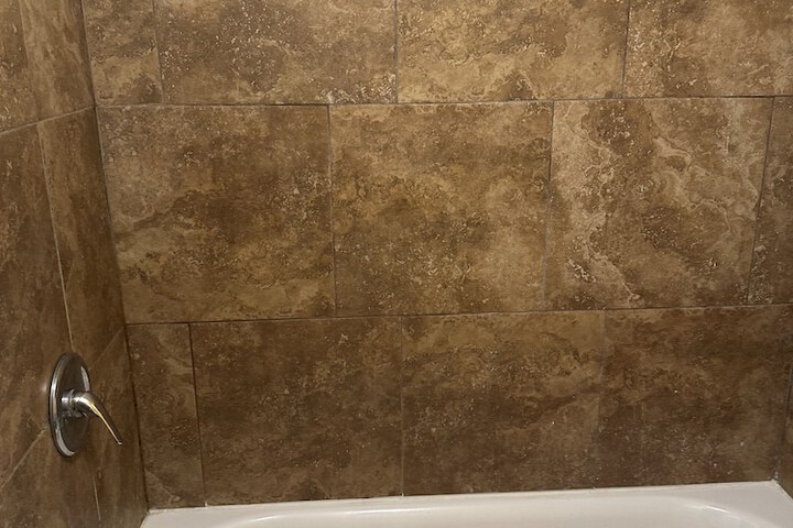 Room 11 of 13