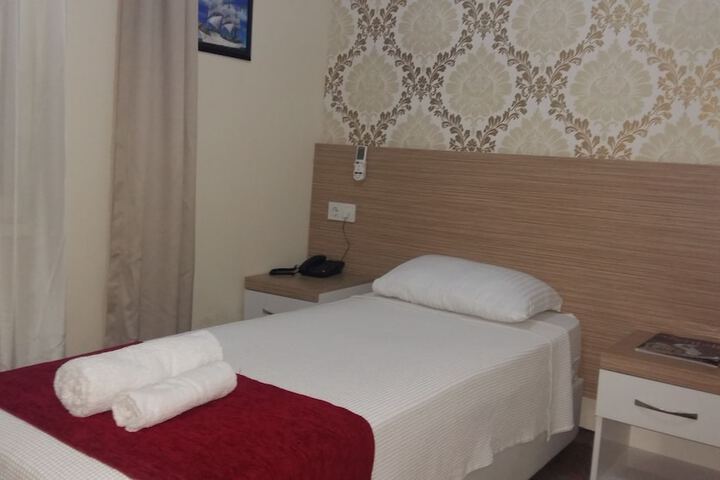 Room 21 of 63