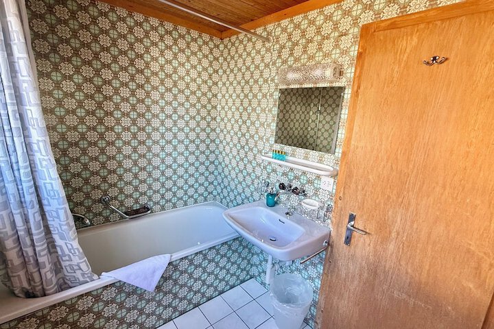 Room 29 of 67