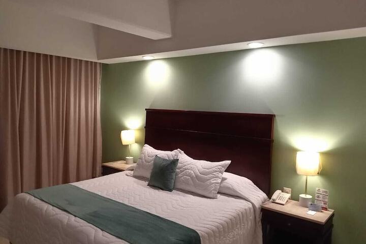 Room 5 of 15