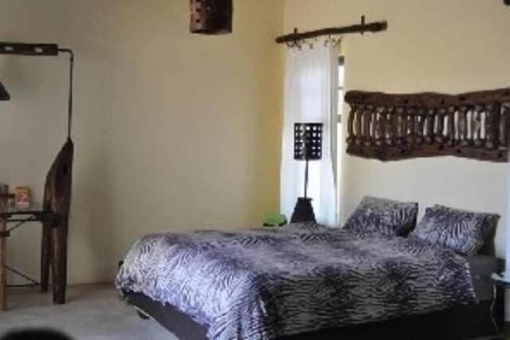 Room 5 of 42