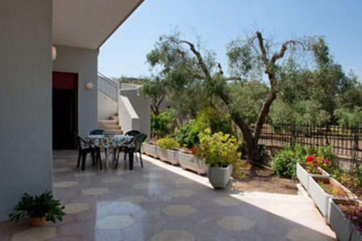 Terrace/Patio 33 of 35