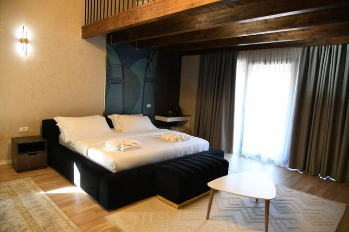 Room 16 of 56