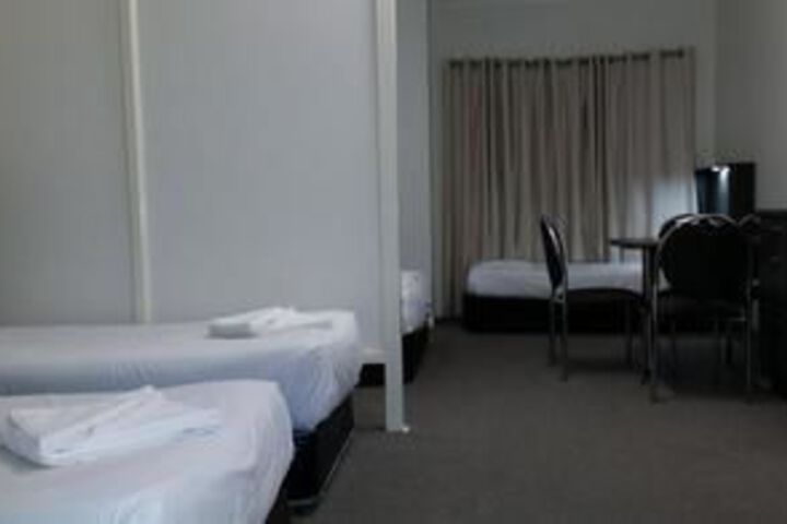 Room 14 of 17
