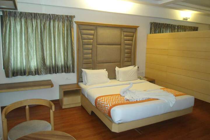 Room 34 of 61