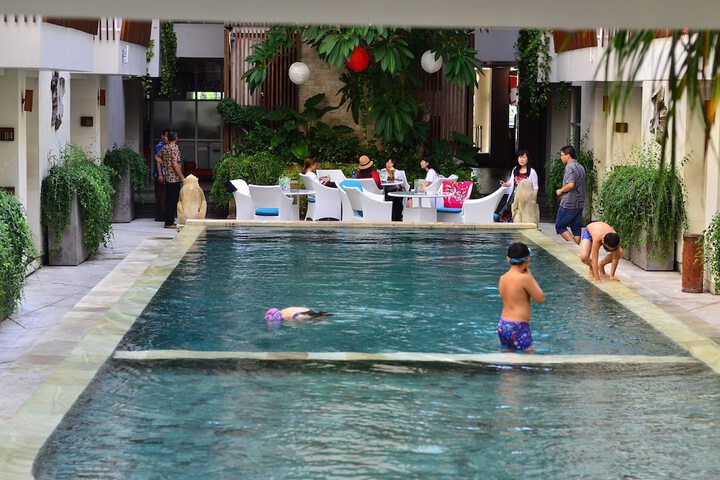 Pool 53 of 55