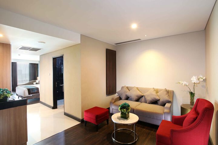 Room 10 of 47