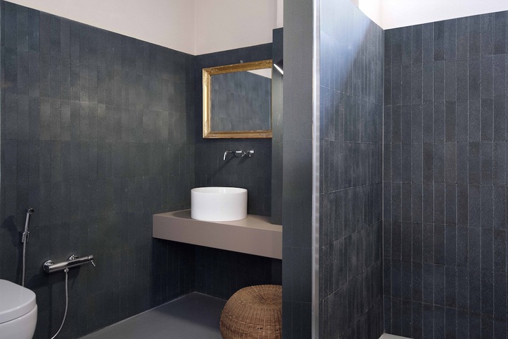Bathroom Interior Photo