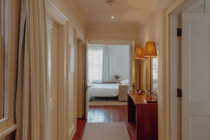 Room 32 of 120