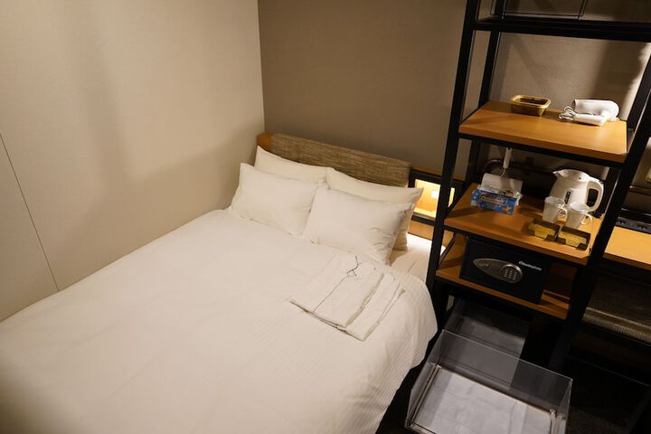 Room 13 of 41