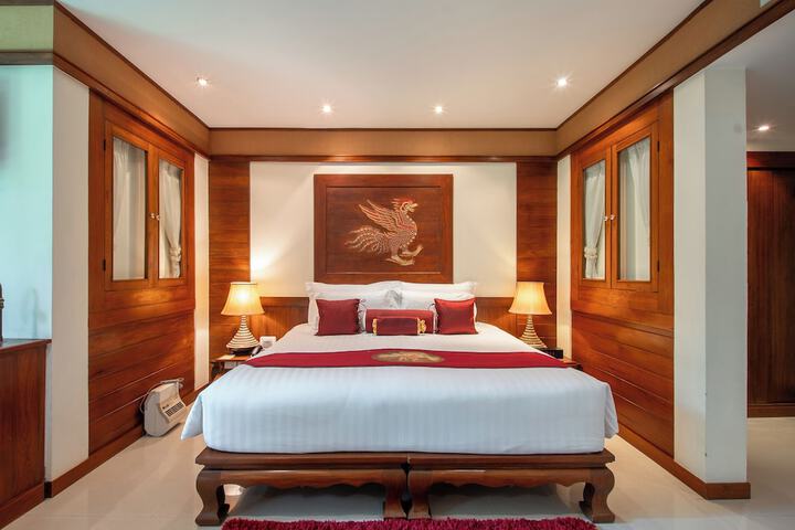 Room 73 of 178