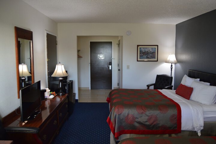 Room 10 of 41