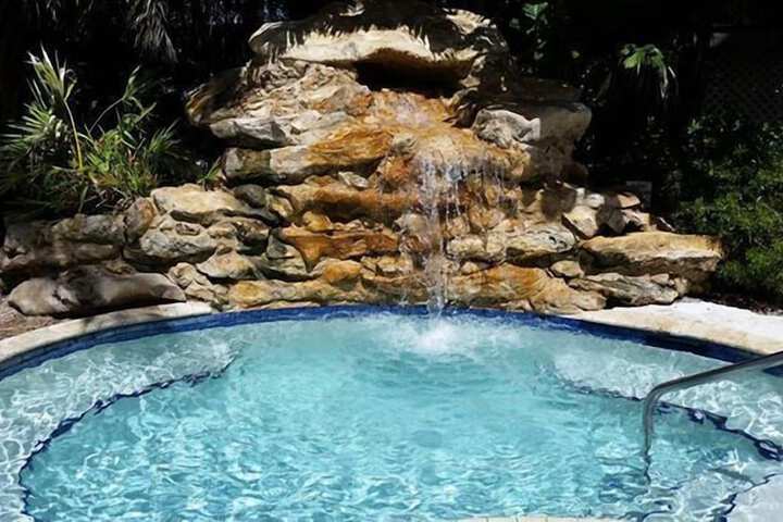 Relaxing Spa