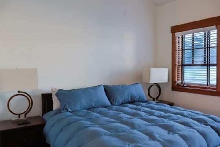 Room 3 of 7