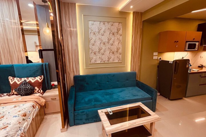 Room 15 of 44